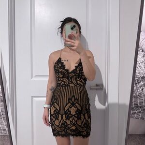 Tobi lace dress